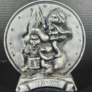 Vintage 1776-1976 Vinyl Plastic Commemorative Bicentennial Bank